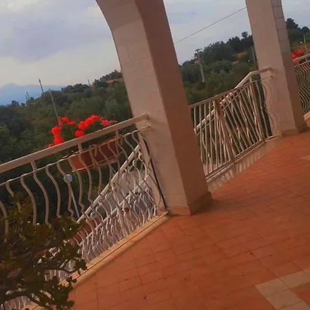 Nido Apartment Agnone Bagni